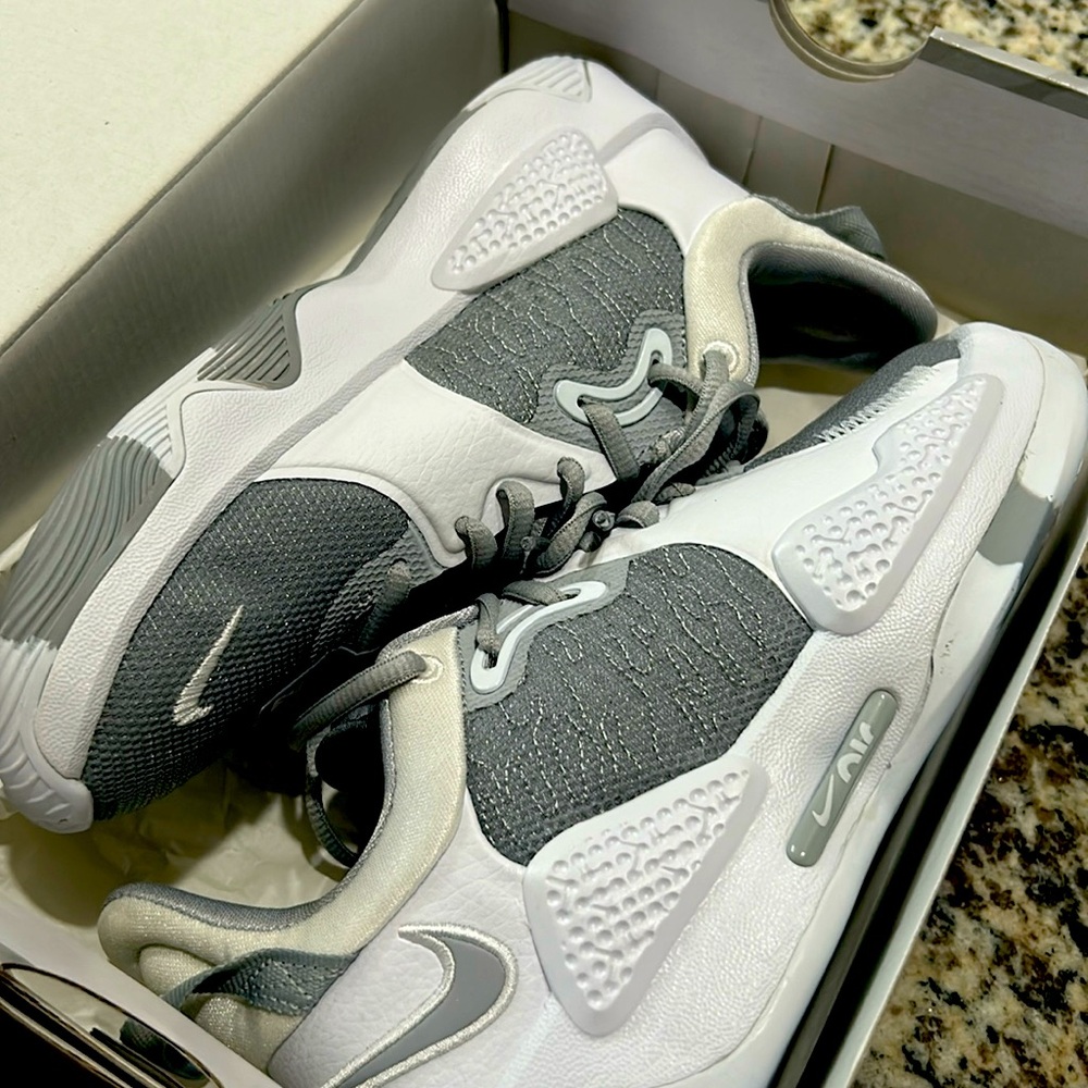 Brand new Paul George 5! Never worn!
